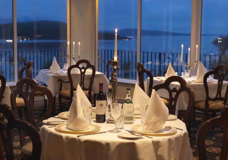 Pontoon Bridge Hotel Фоксфорд Ресторан фото